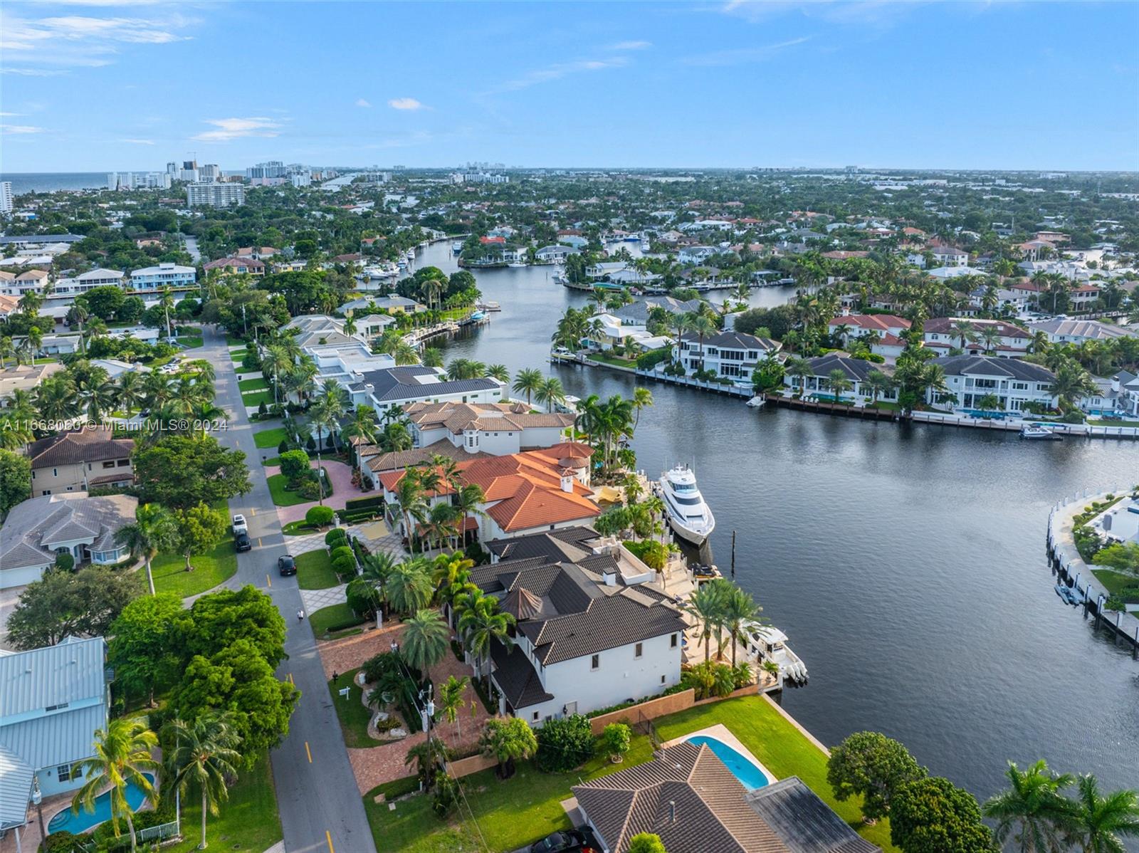 LIGHTHOUSE POINT 6TH SEC - Residential