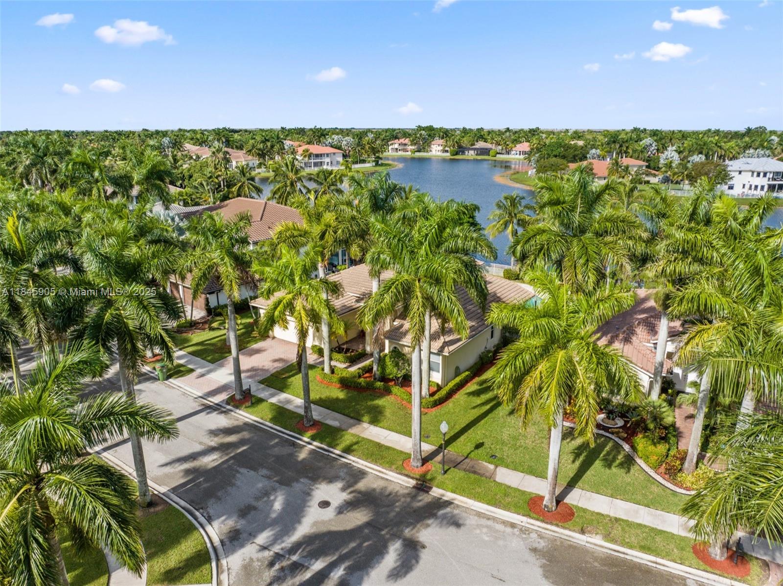 SECTOR 2-PARCELS 11 27 28 - Residential Lease