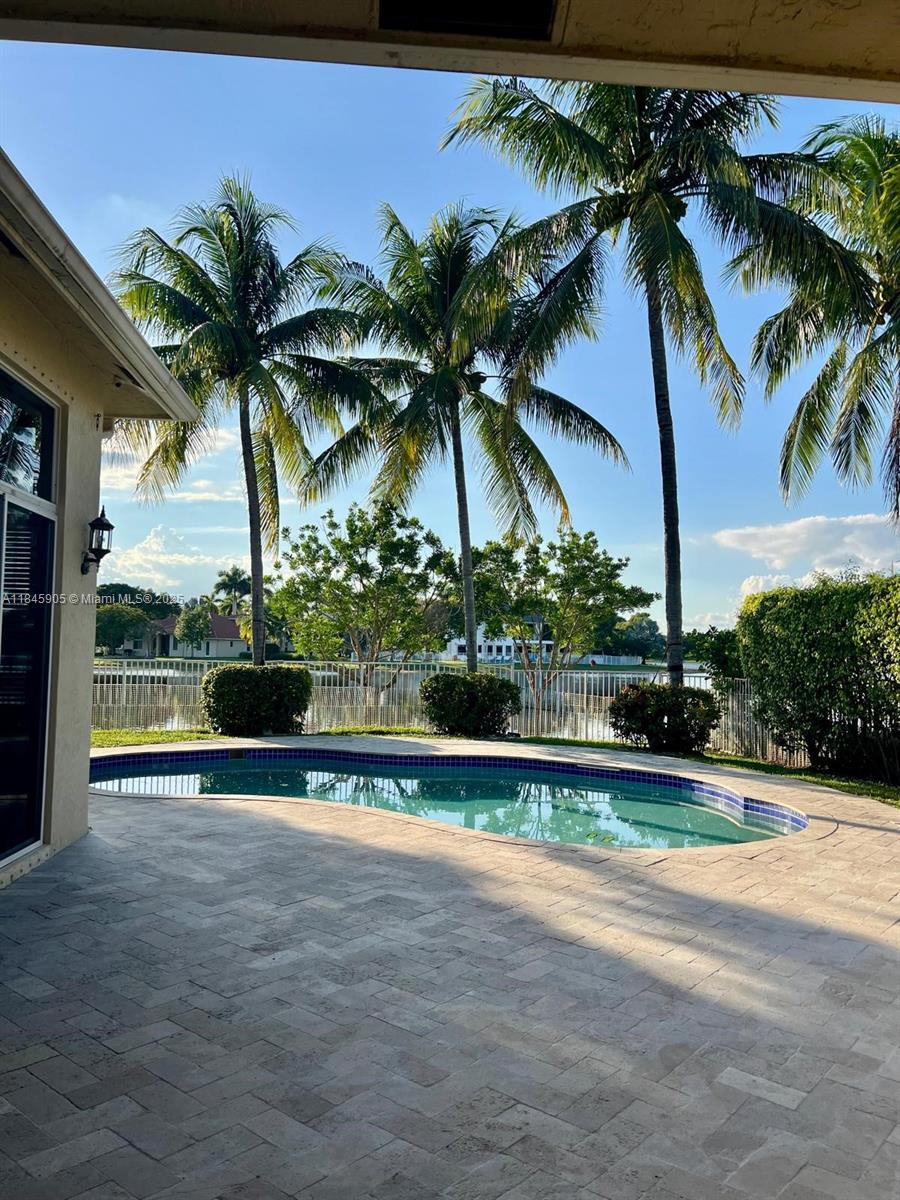 SECTOR 2-PARCELS 11 27 28 - Residential Lease