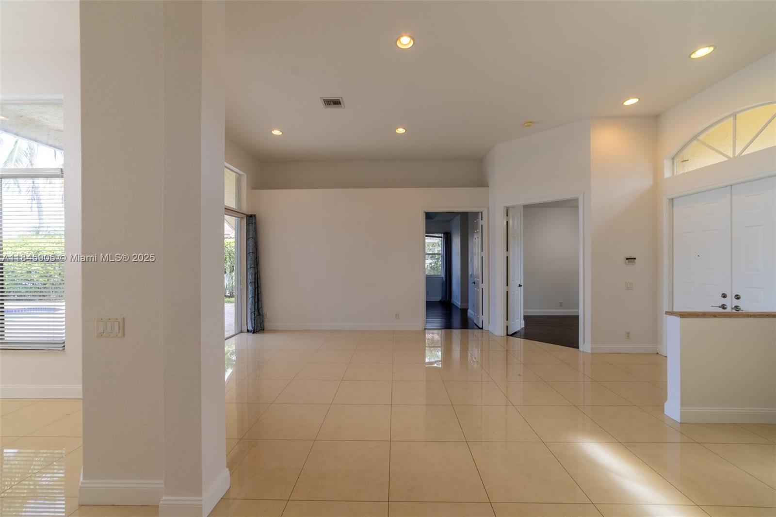 SECTOR 2-PARCELS 11 27 28 - Residential Lease