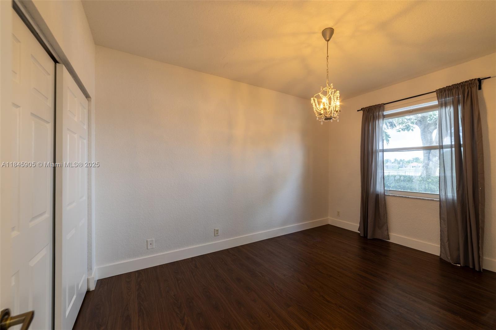 SECTOR 2-PARCELS 11 27 28 - Residential Lease