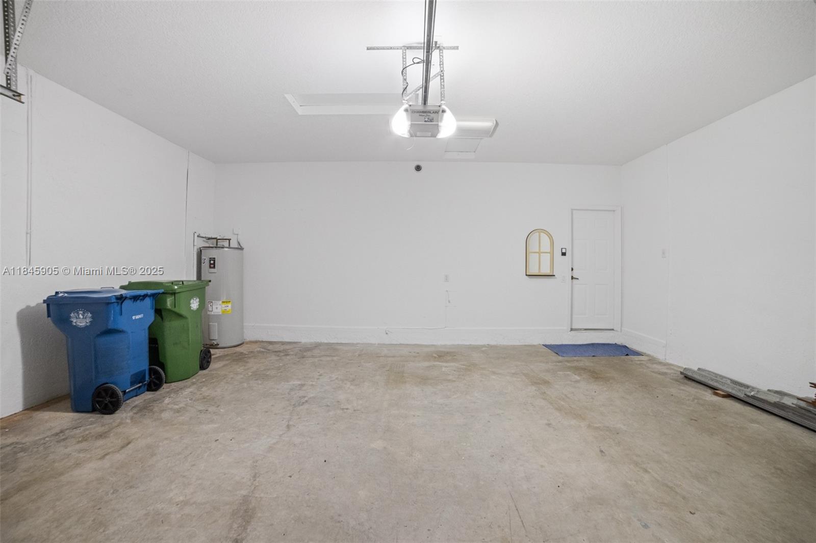 SECTOR 2-PARCELS 11 27 28 - Residential Lease