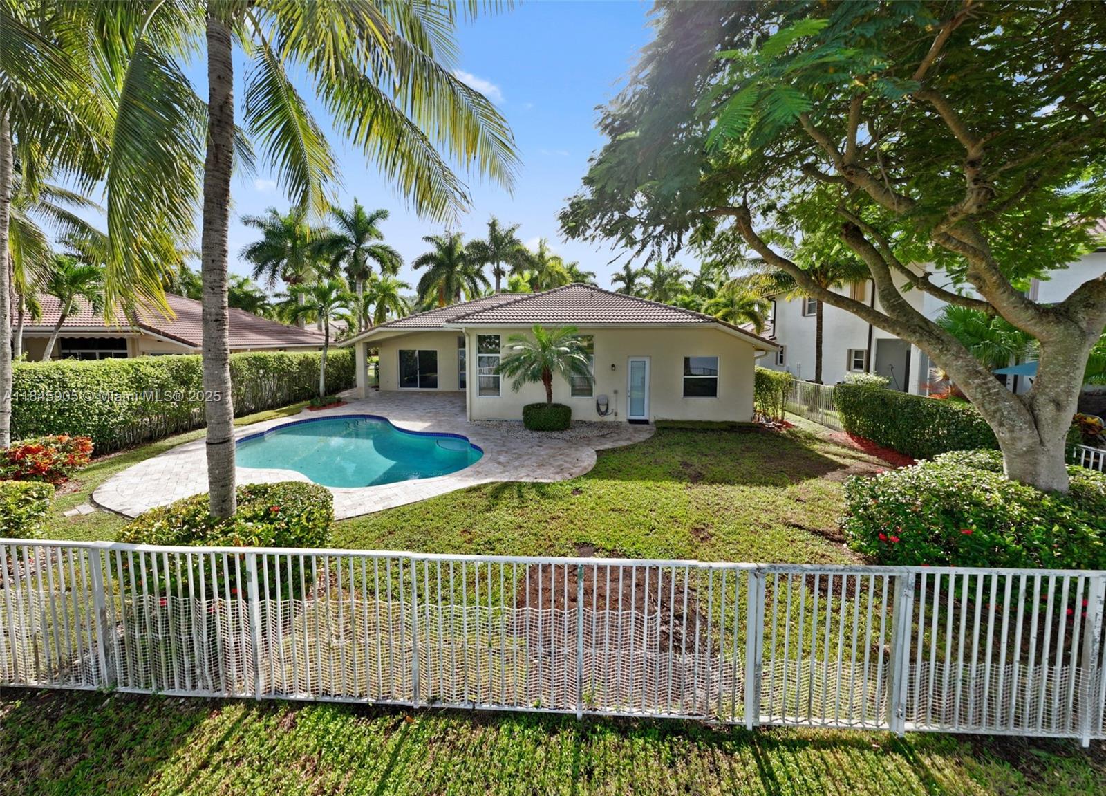 SECTOR 2-PARCELS 11 27 28 - Residential Lease