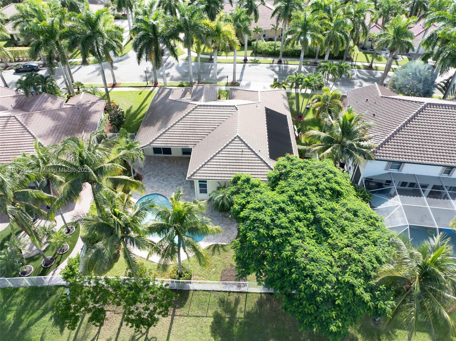 SECTOR 2-PARCELS 11 27 28 - Residential Lease