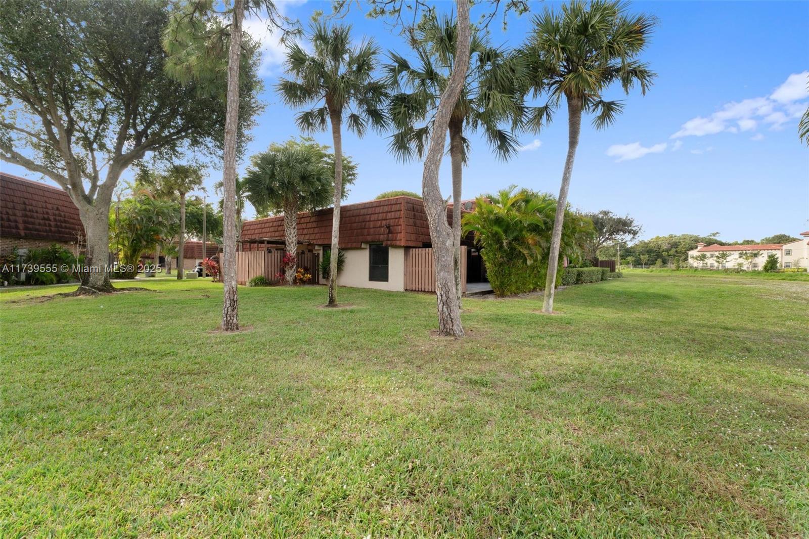 VILLAGE AT BOCA RIO PH 1 - Residential