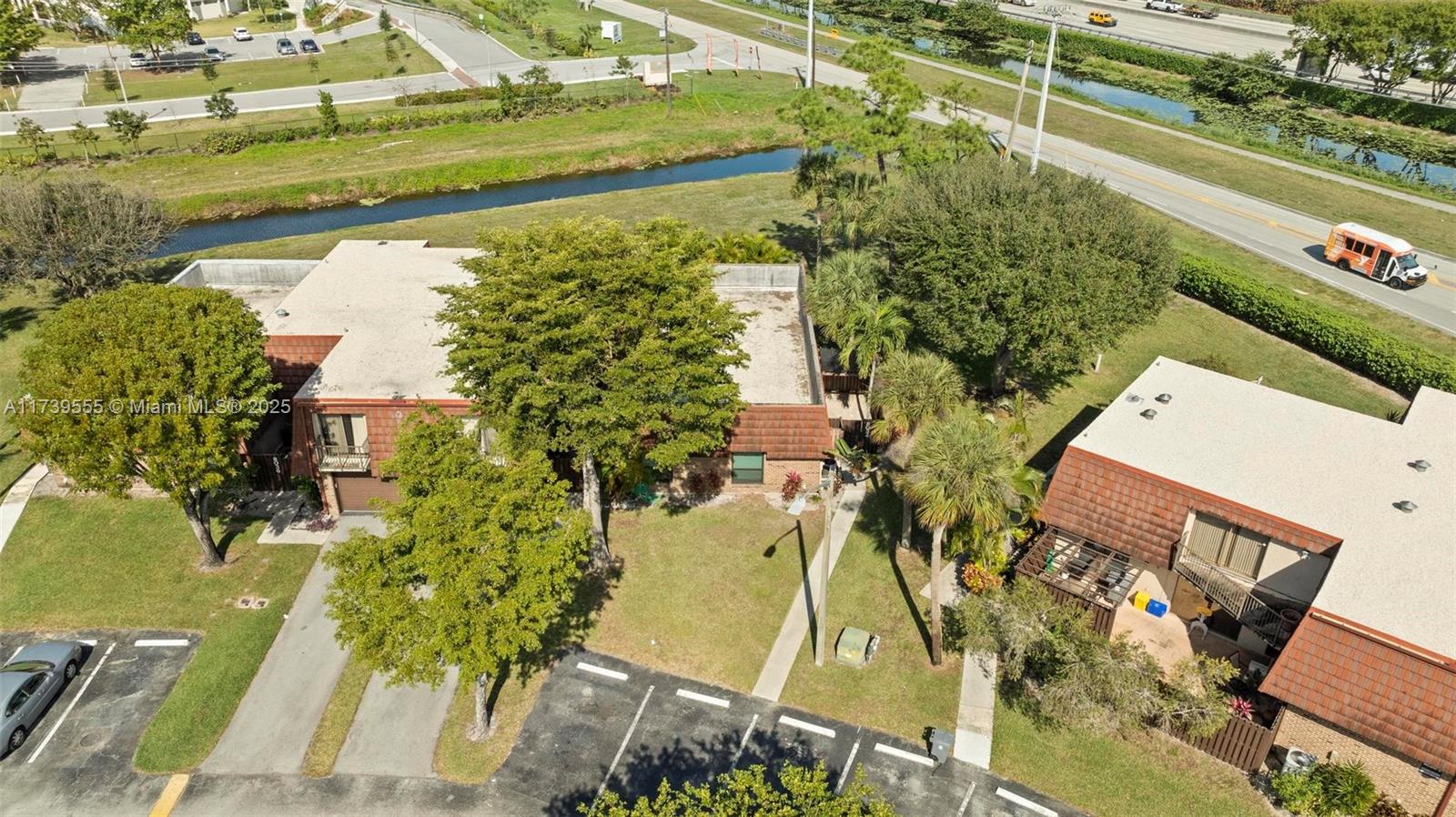 VILLAGE AT BOCA RIO PH 1 - Residential
