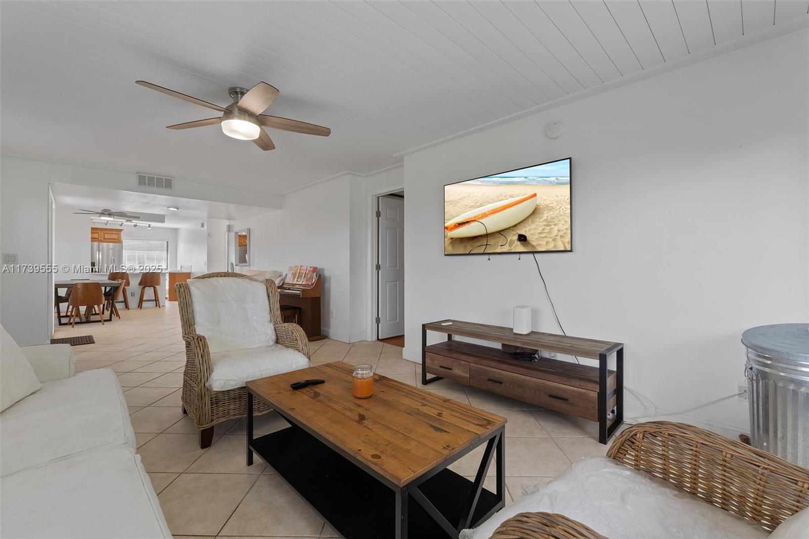 VILLAGE AT BOCA RIO PH 1 - Residential
