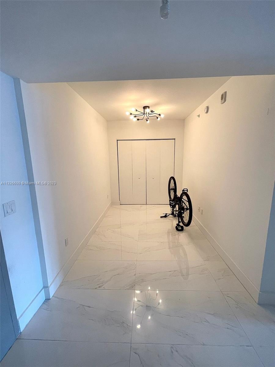 ARIA ON THE BAY CONDO - Residential