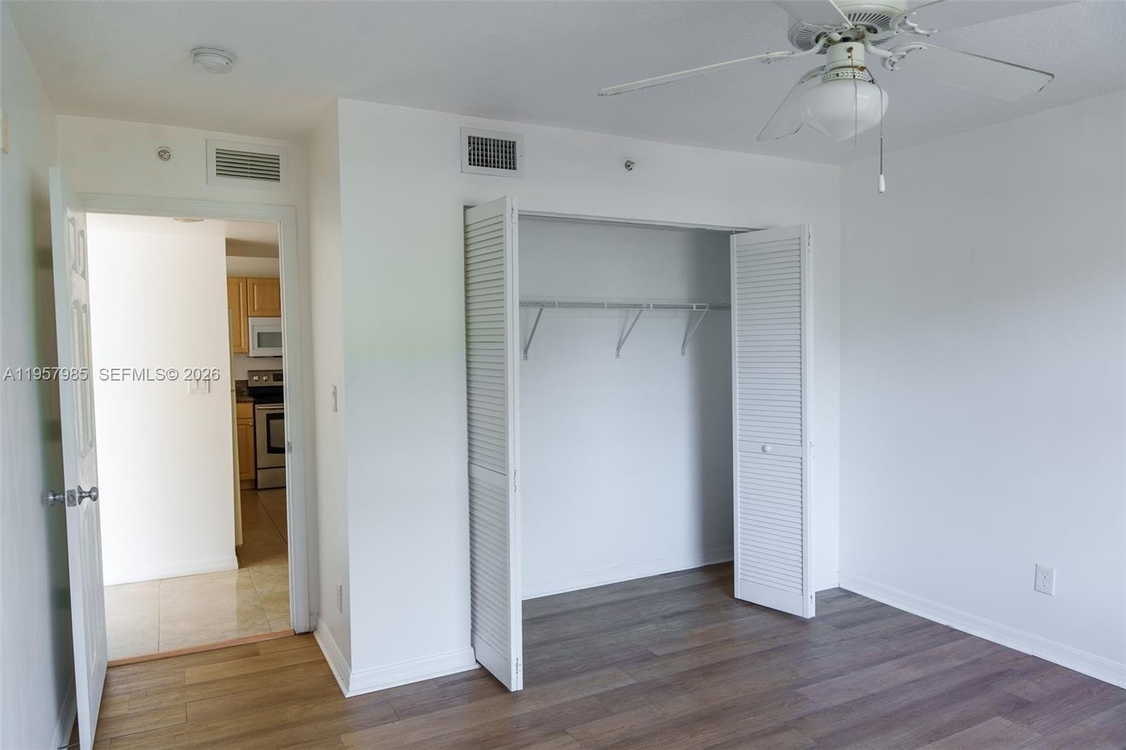 Sheridan Beach Club - Residential