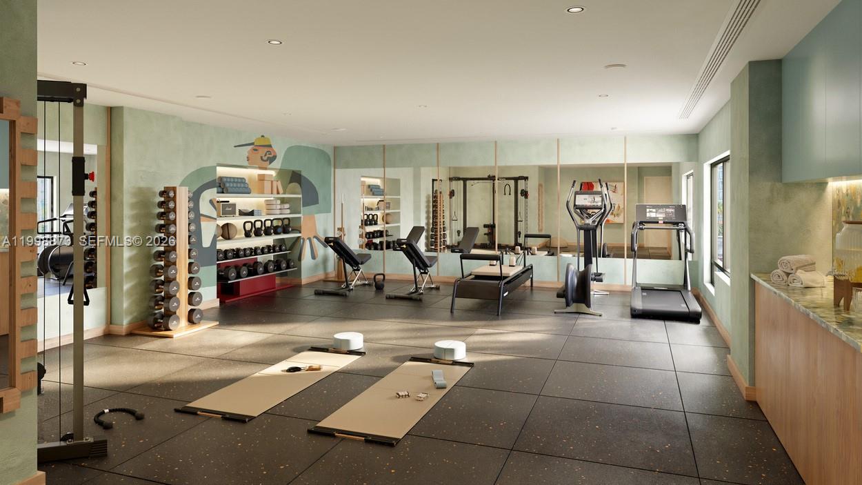 NORTHERN BLVD TRACK - Residential