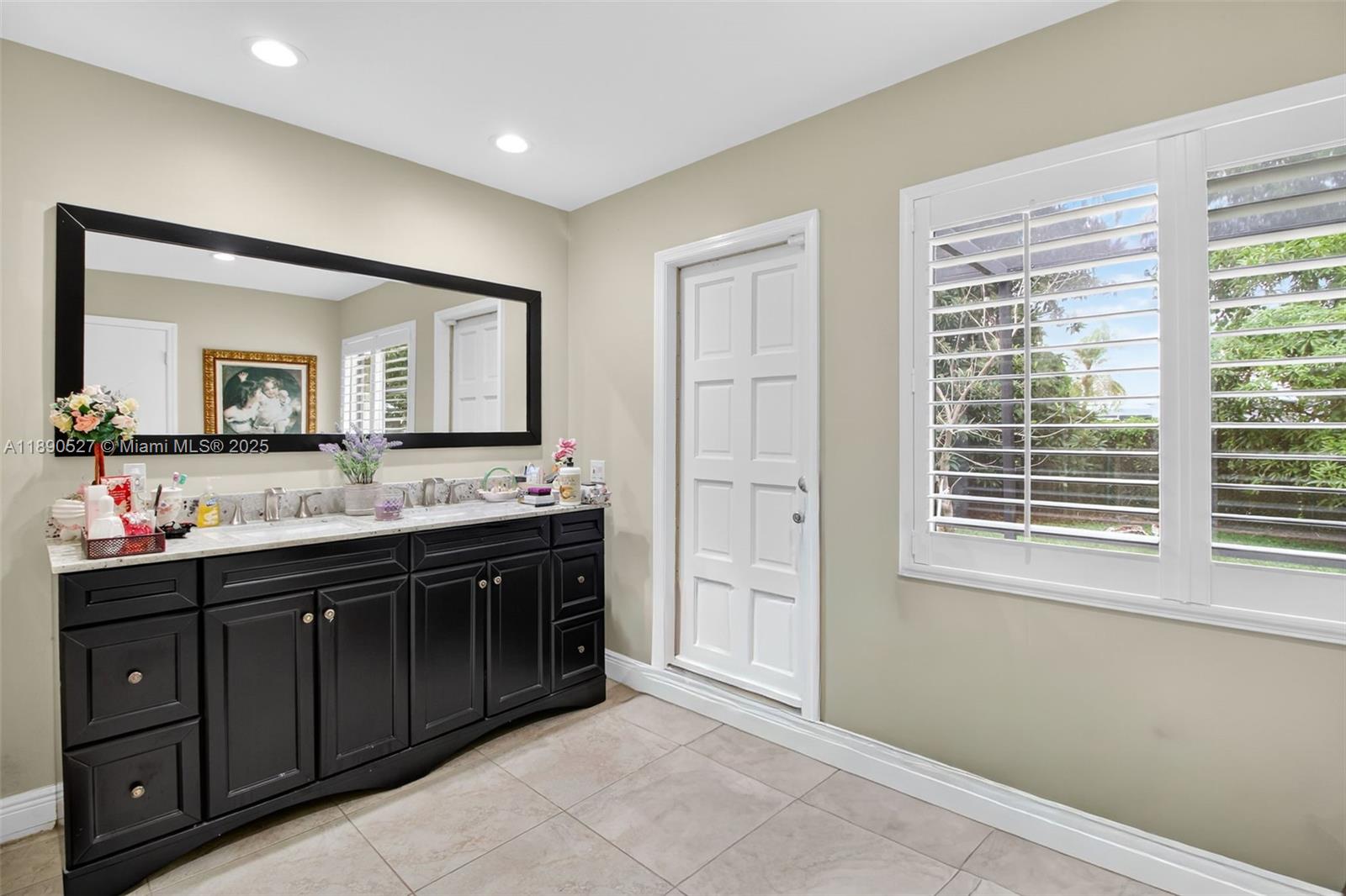 BESILU II SUB - Residential