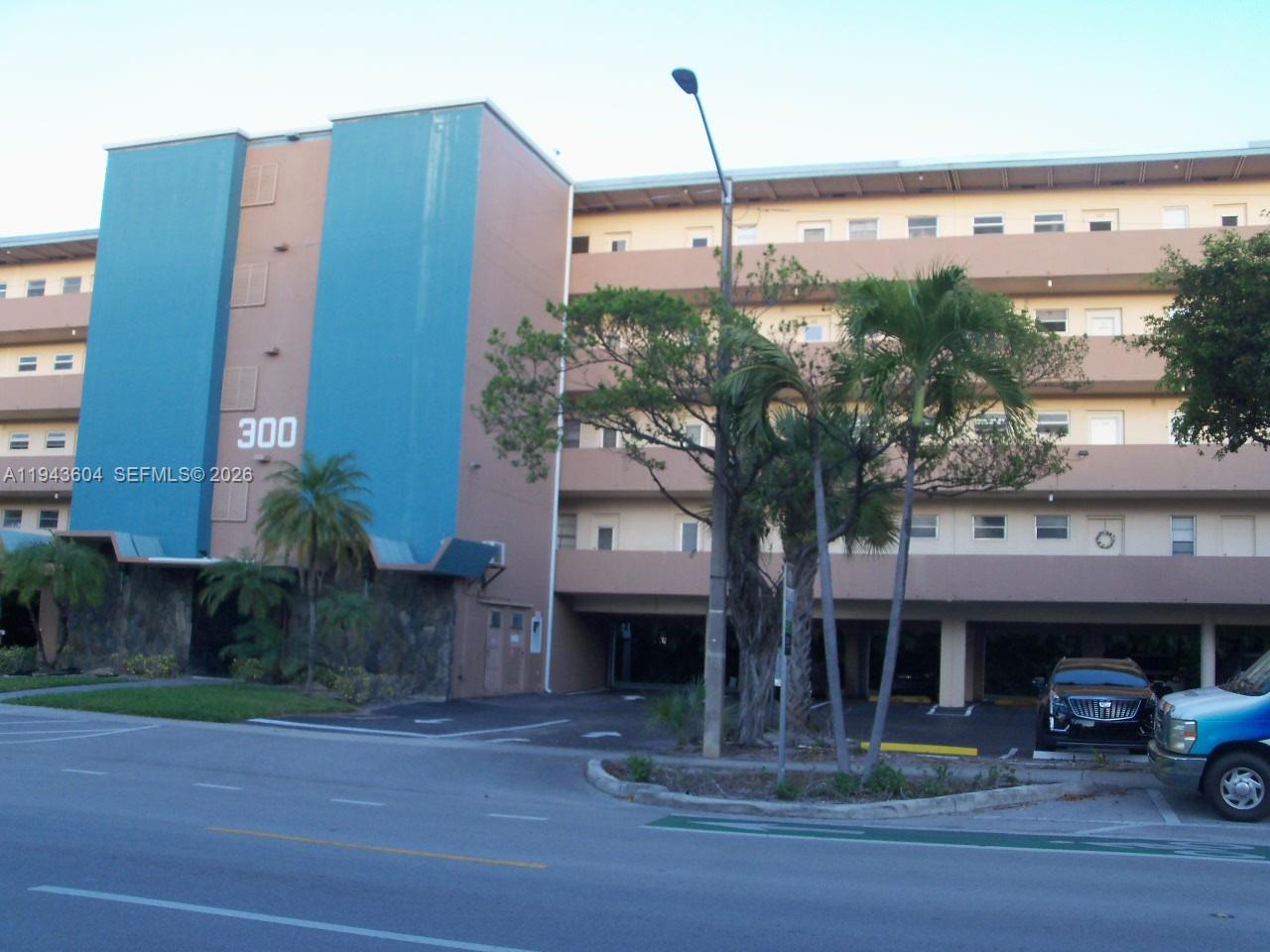 FAIRWAY SOUTH CO-OP - Residential