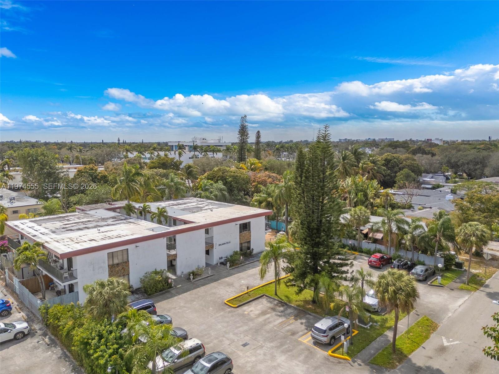 BALABAN VILLA CONDO - Residential