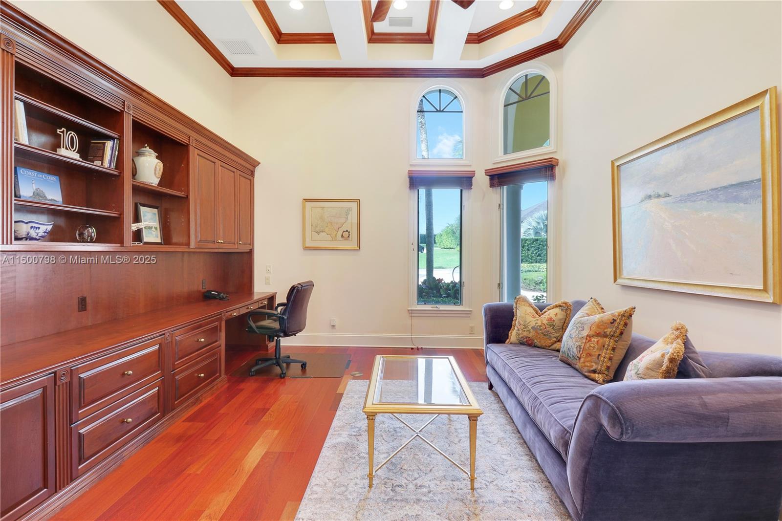 INDIAN HILLS - Residential