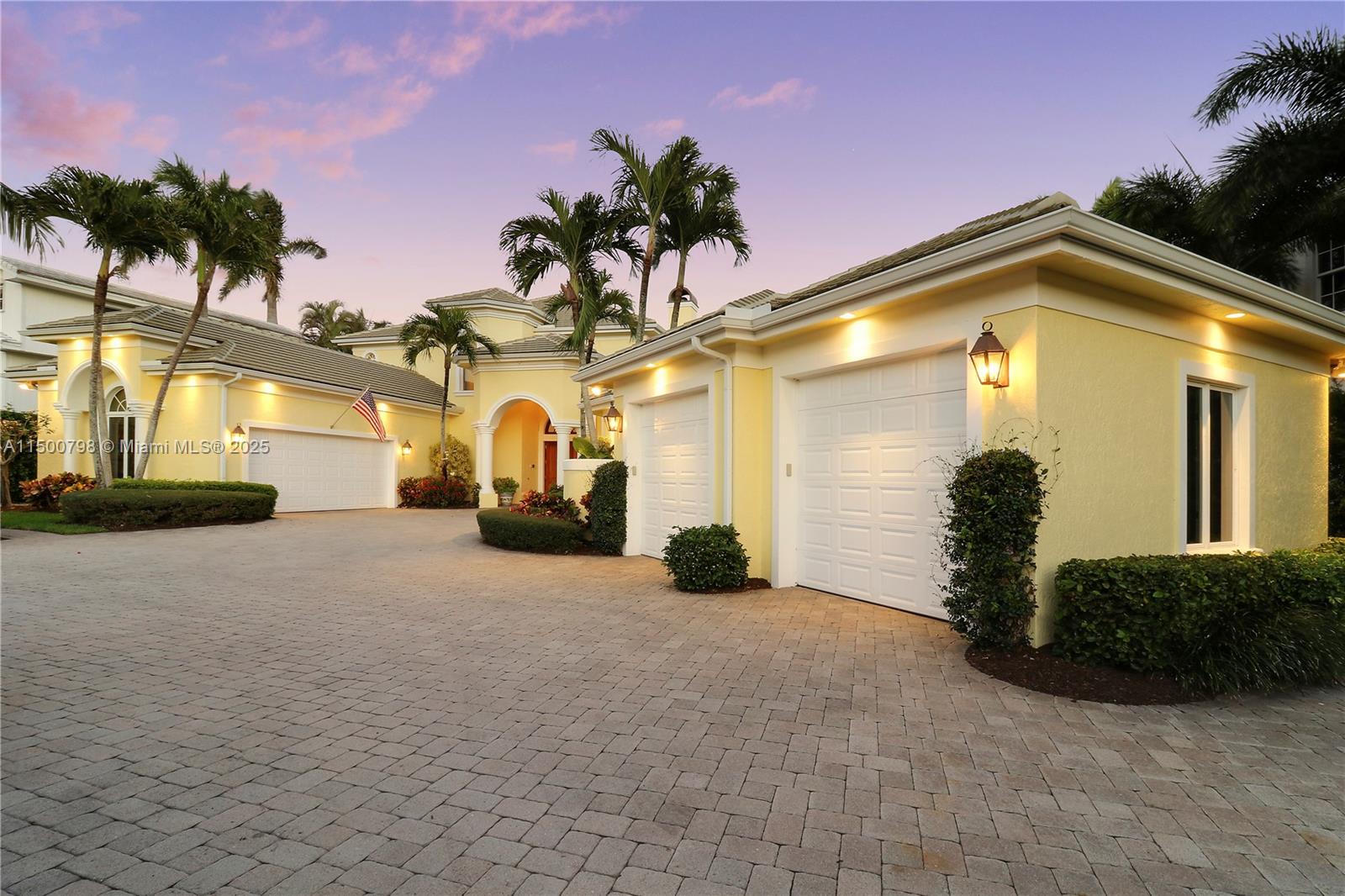 INDIAN HILLS - Residential