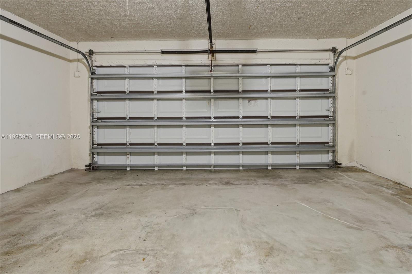 DAVIE LAKE ESTATES - Residential