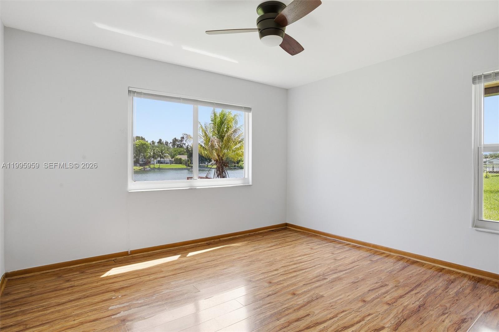 DAVIE LAKE ESTATES - Residential