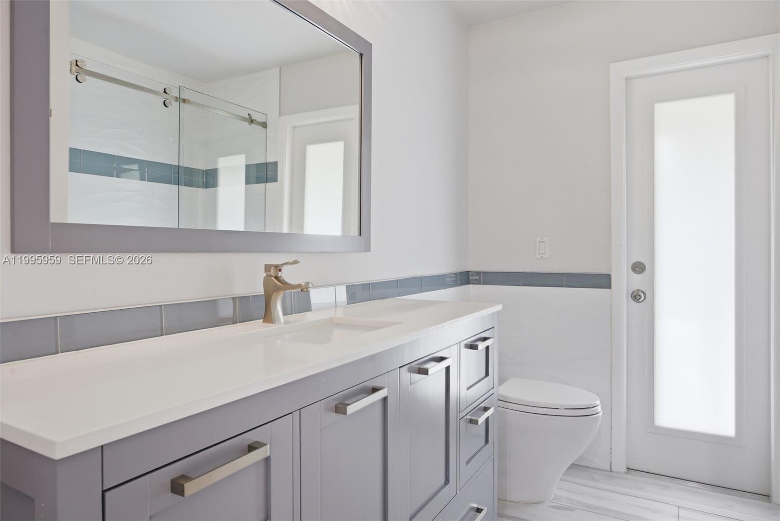 DAVIE LAKE ESTATES - Residential