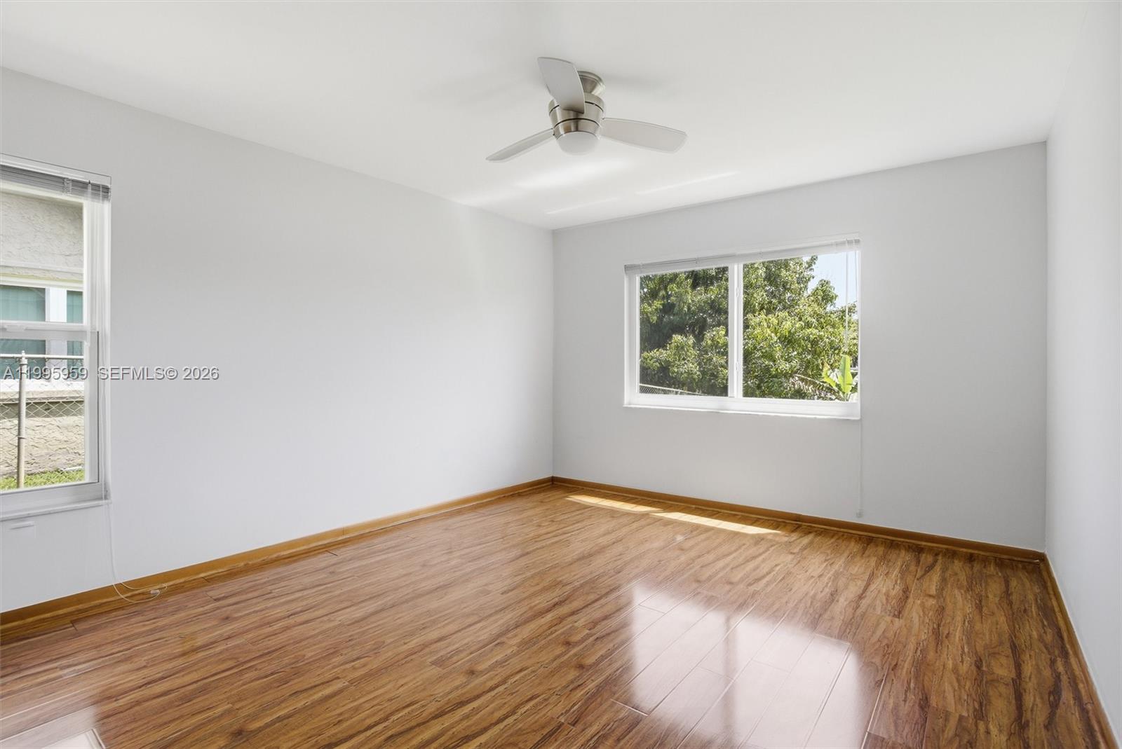 DAVIE LAKE ESTATES - Residential