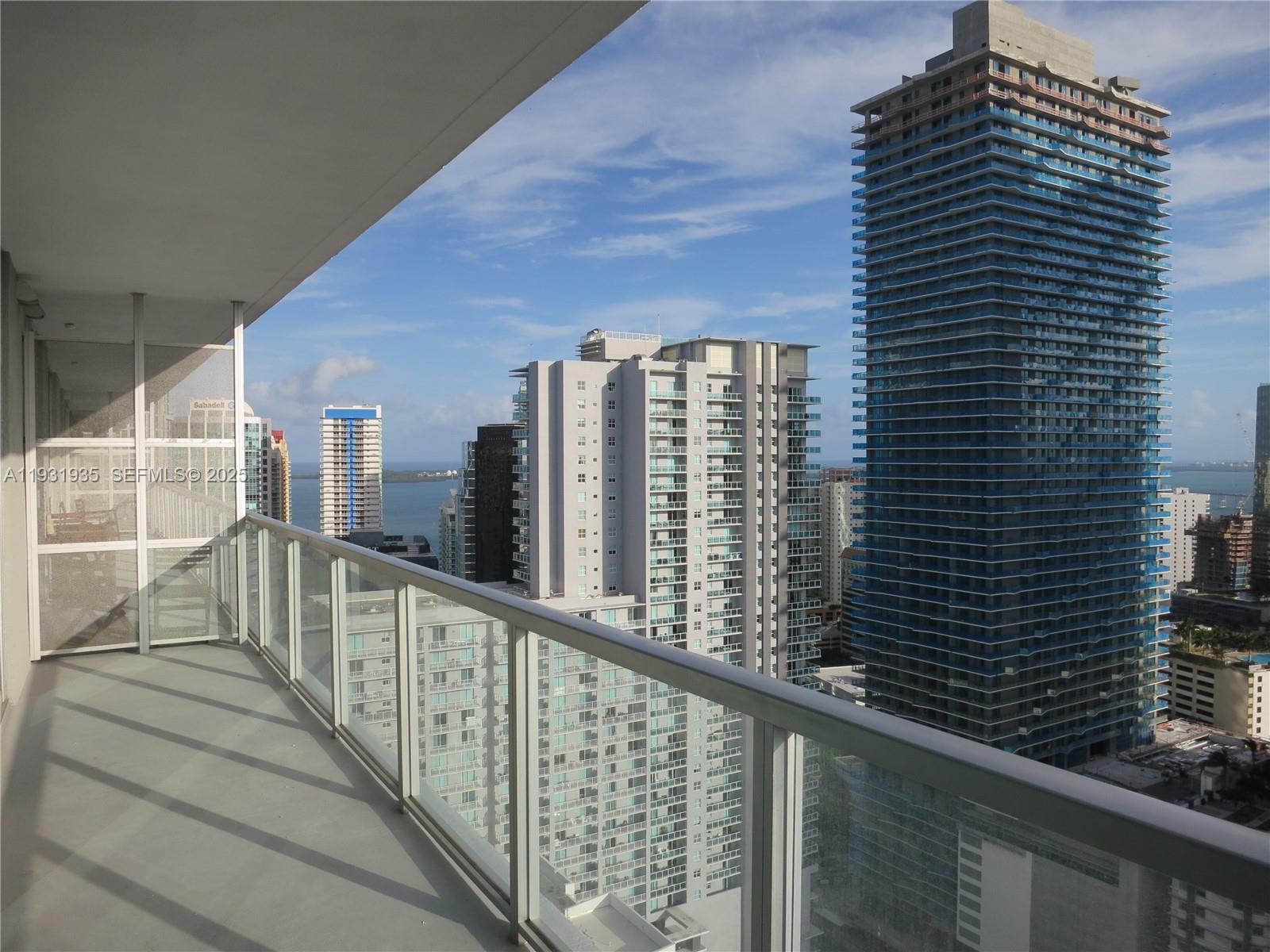 THE AXIS ON BRICKELL COND - Residential Lease