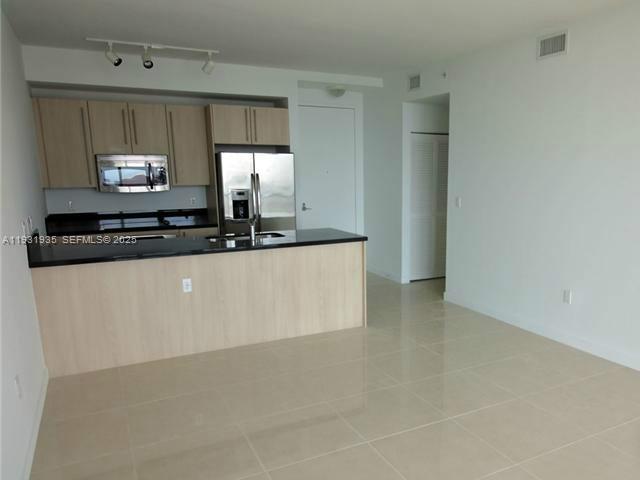 THE AXIS ON BRICKELL COND - Residential Lease