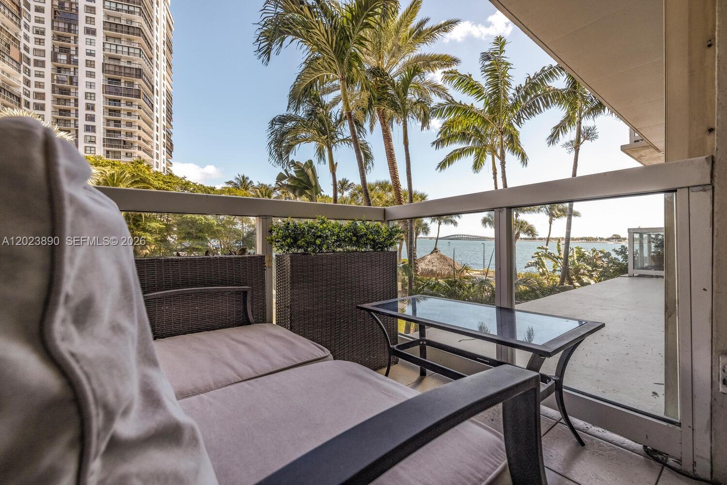 BRICKELL TOWNHOUSE CONDO - Residential Lease