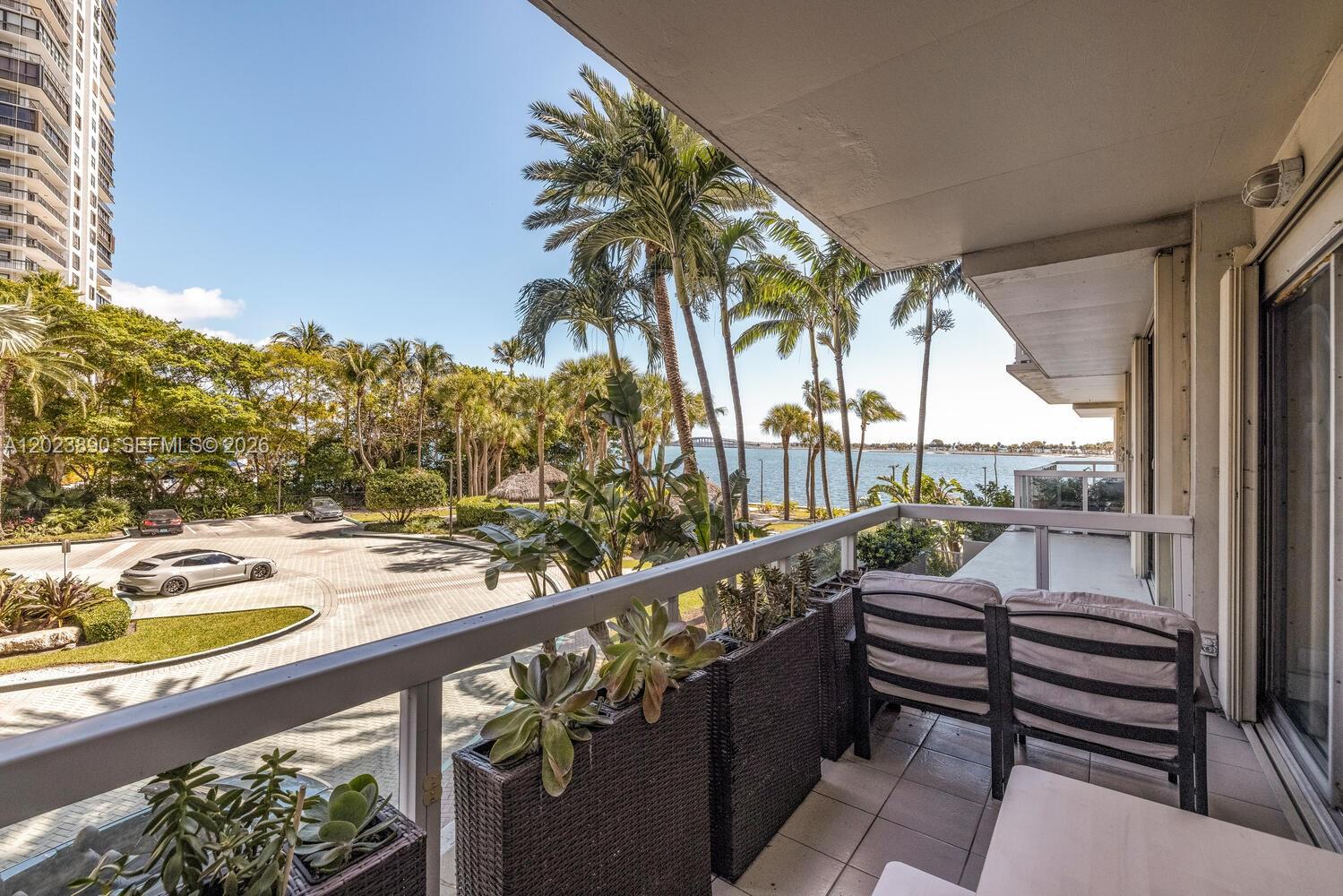 BRICKELL TOWNHOUSE CONDO - Residential Lease