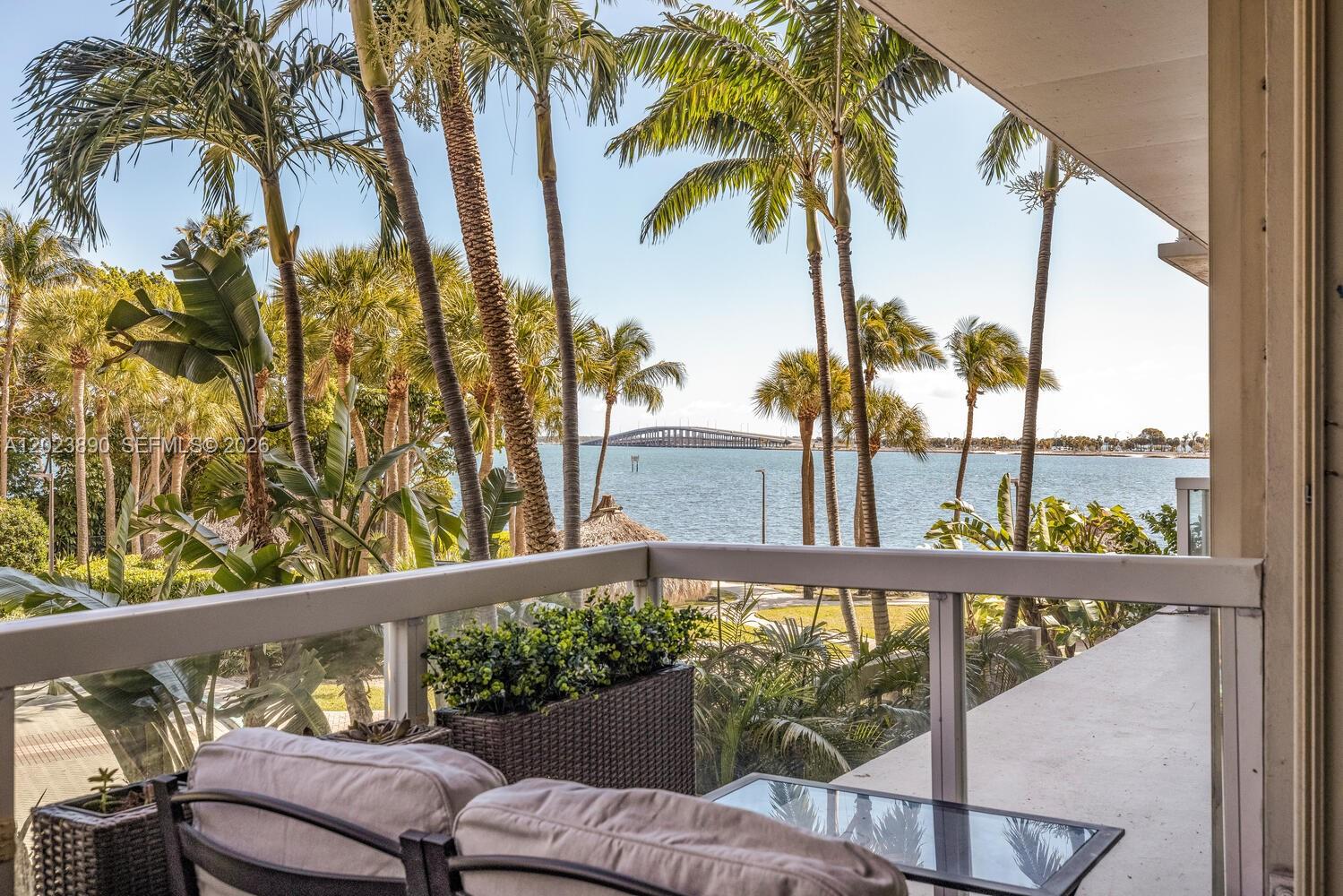 BRICKELL TOWNHOUSE CONDO - Residential Lease