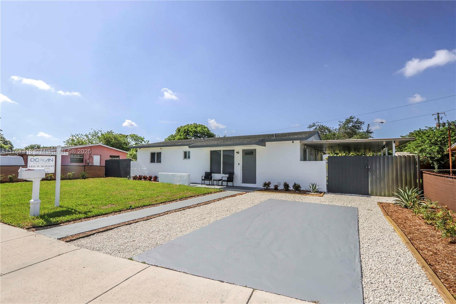 2980 Nw 208th Ter, Miami Gardens, Broward County, Florida - 4 Bedrooms  
2 Bathrooms - 