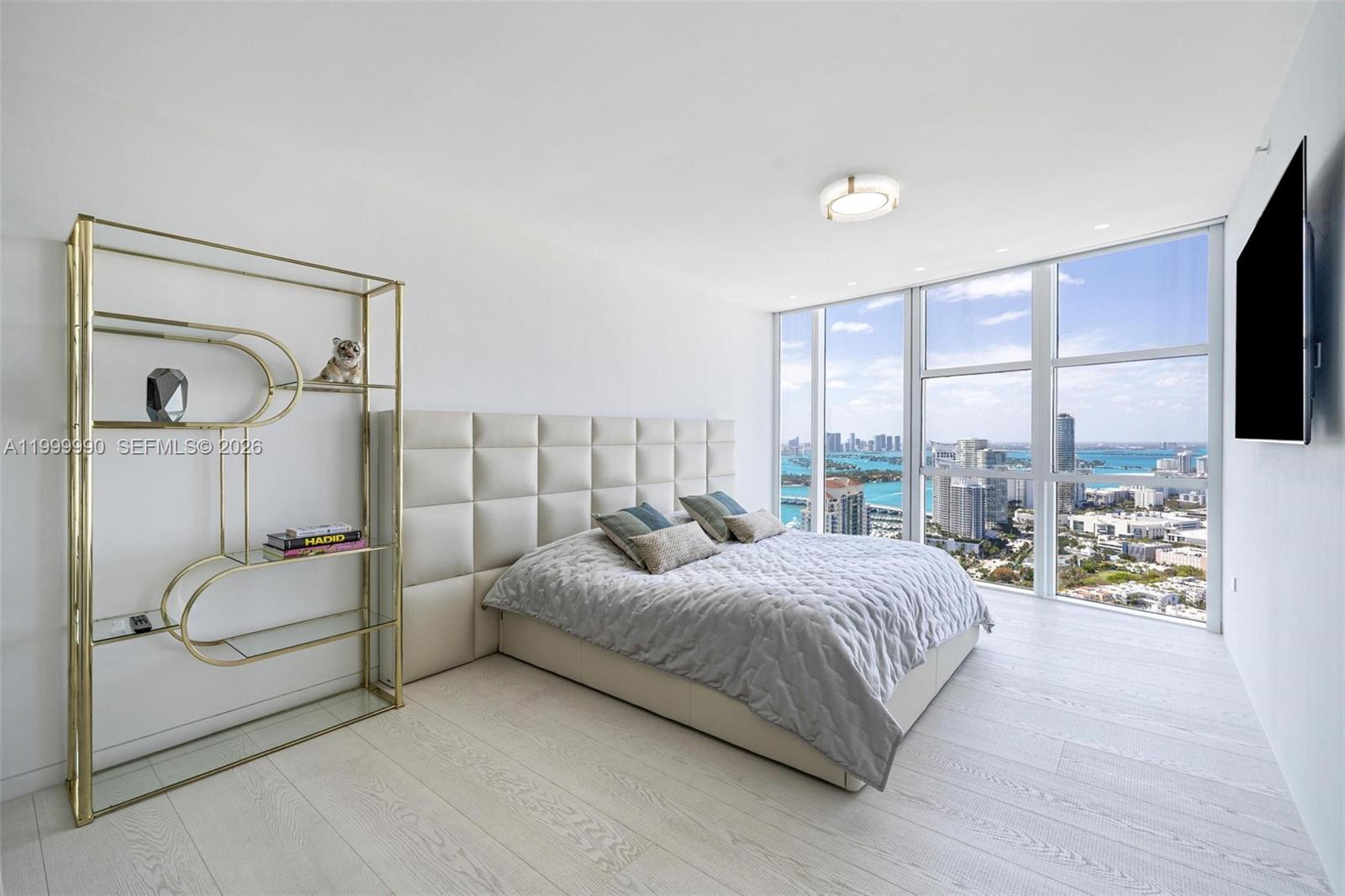 PORTOFINO TOWER CONDO - Residential