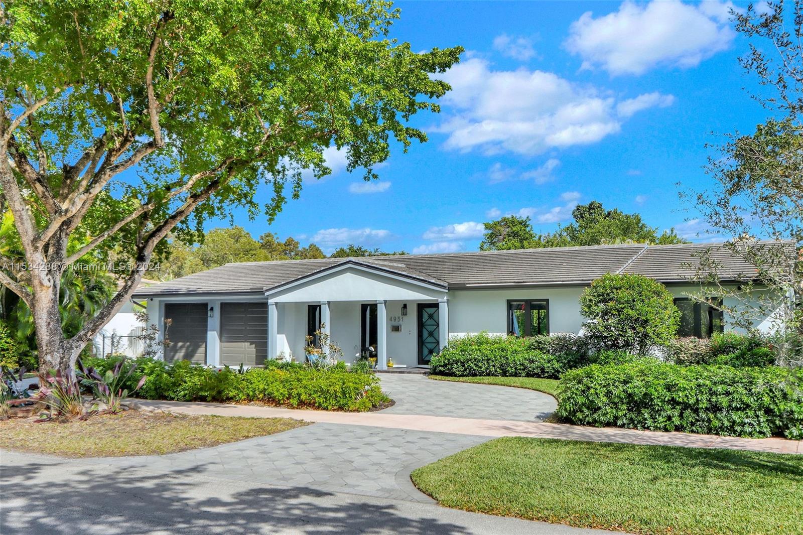 CORAL GABLES RIVIERA SEC - Residential