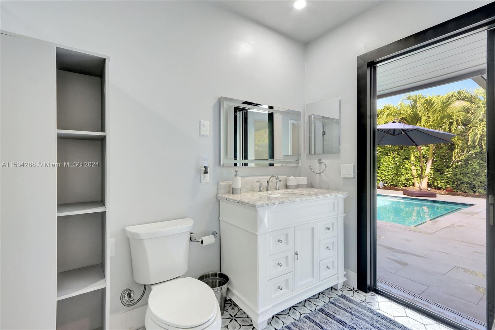 CORAL GABLES RIVIERA SEC - Residential