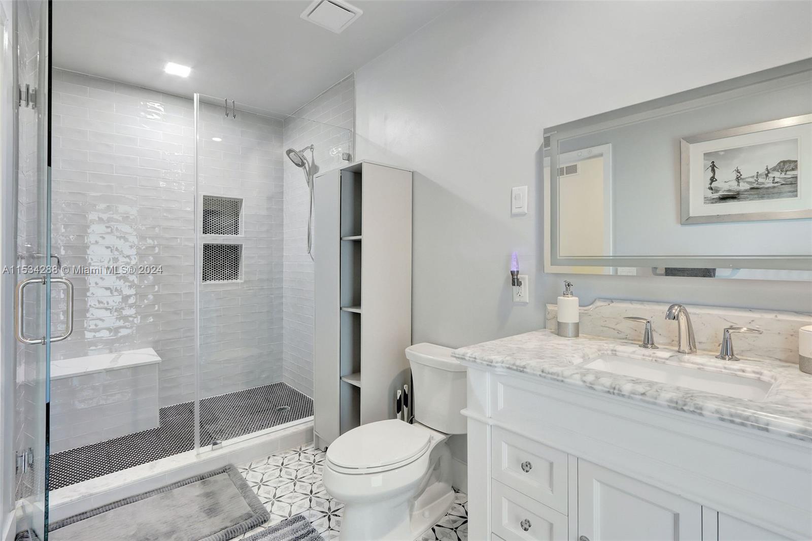 CORAL GABLES RIVIERA SEC - Residential