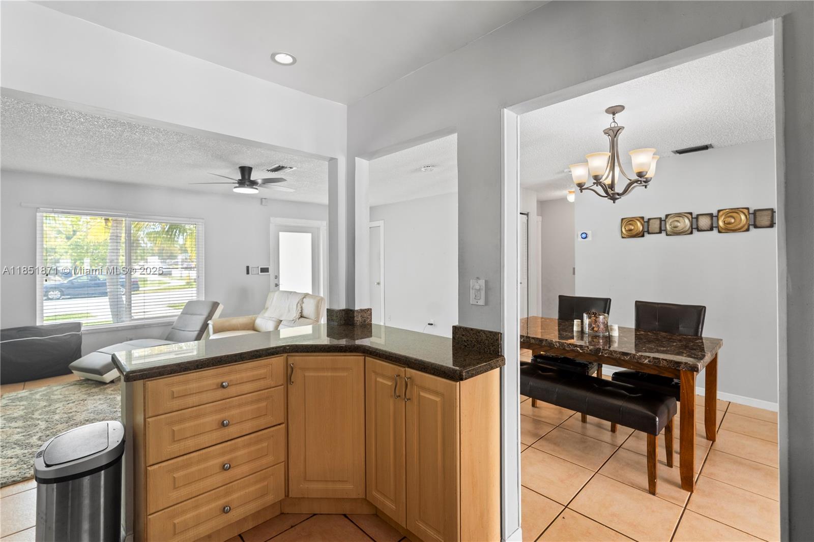 6121 NW 45th Ave