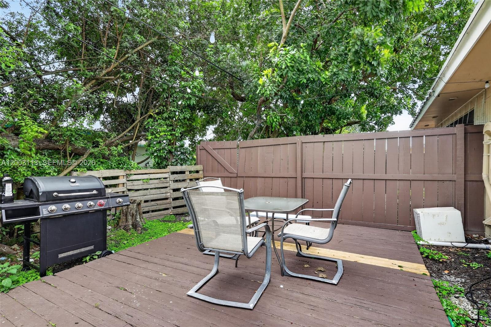 DELCREST PARK - Residential Income