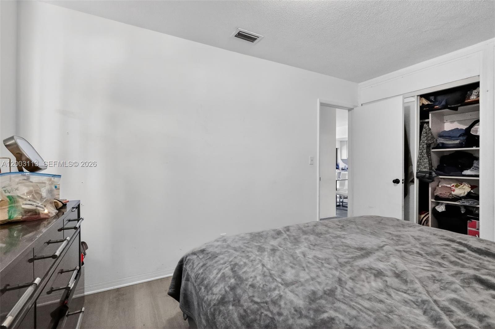 DELCREST PARK - Residential Income