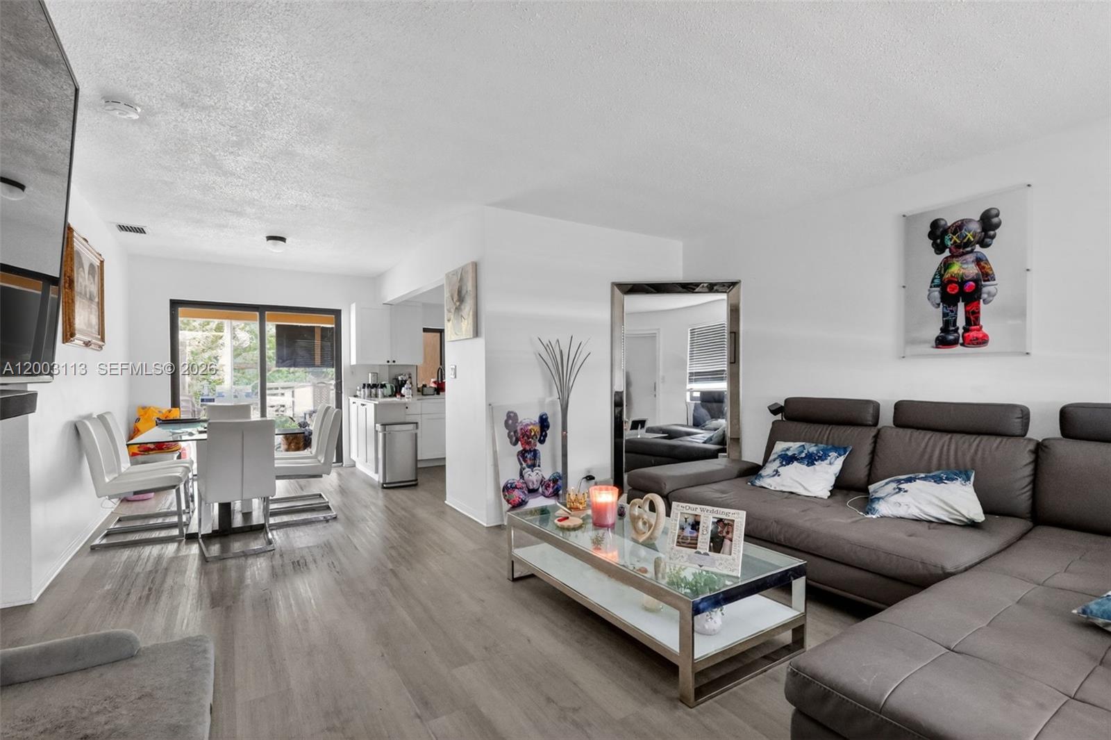 DELCREST PARK - Residential Income