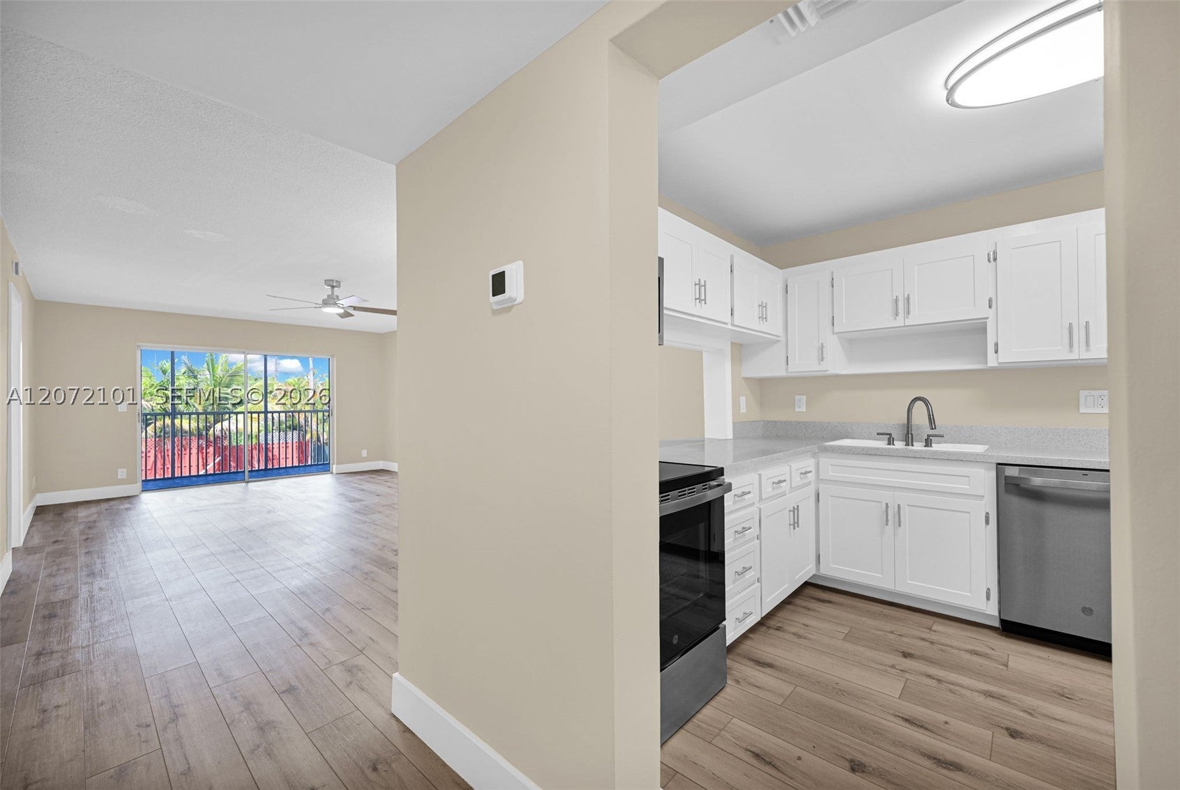 215 SE 3rd Ave 206B