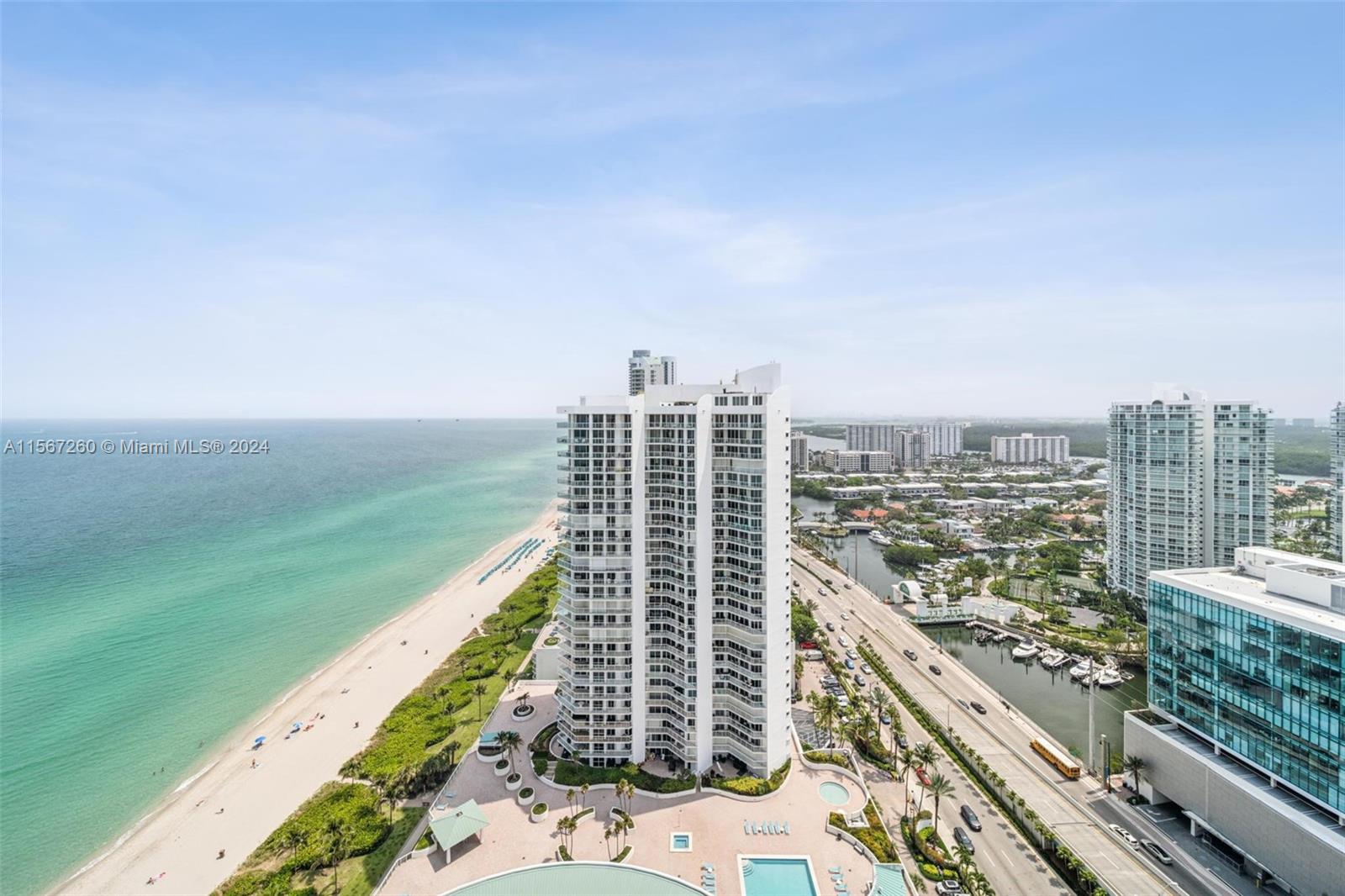 LA PERLA CONDO - Residential Lease
