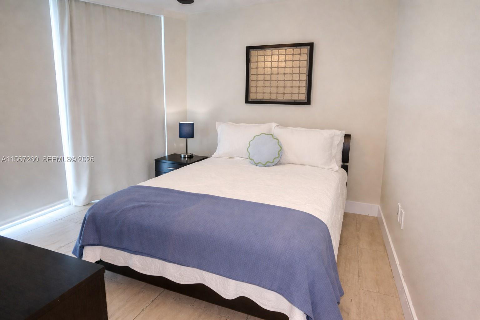 LA PERLA CONDO - Residential Lease