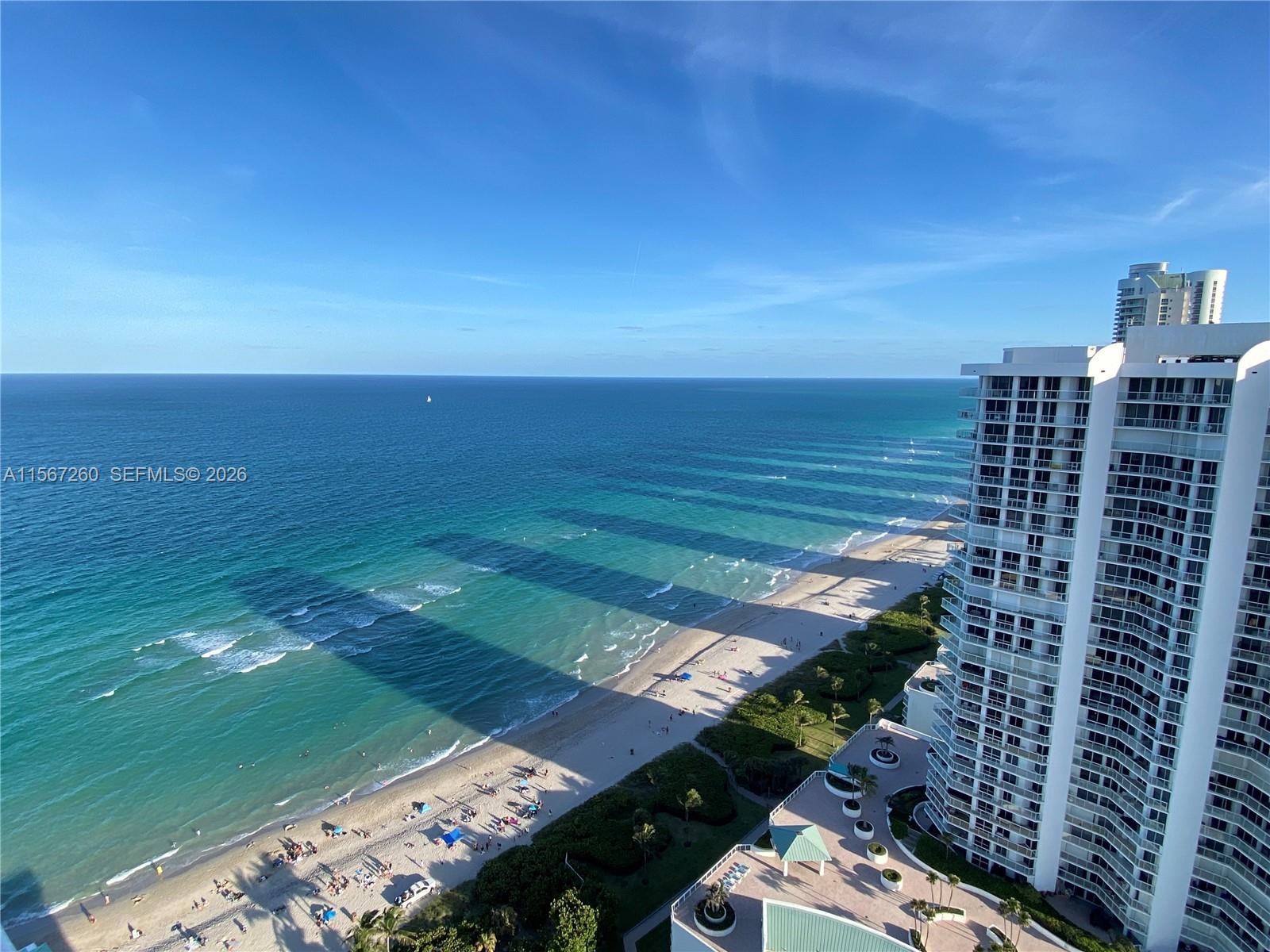 LA PERLA CONDO - Residential Lease