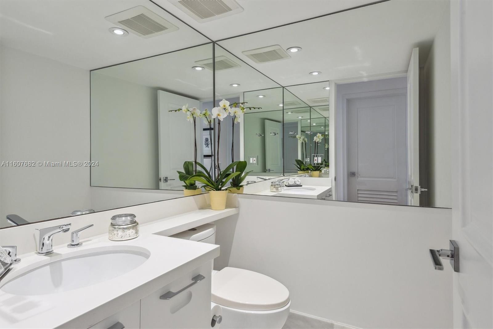 THE TIFFANY OF BAL HARBOU - Residential