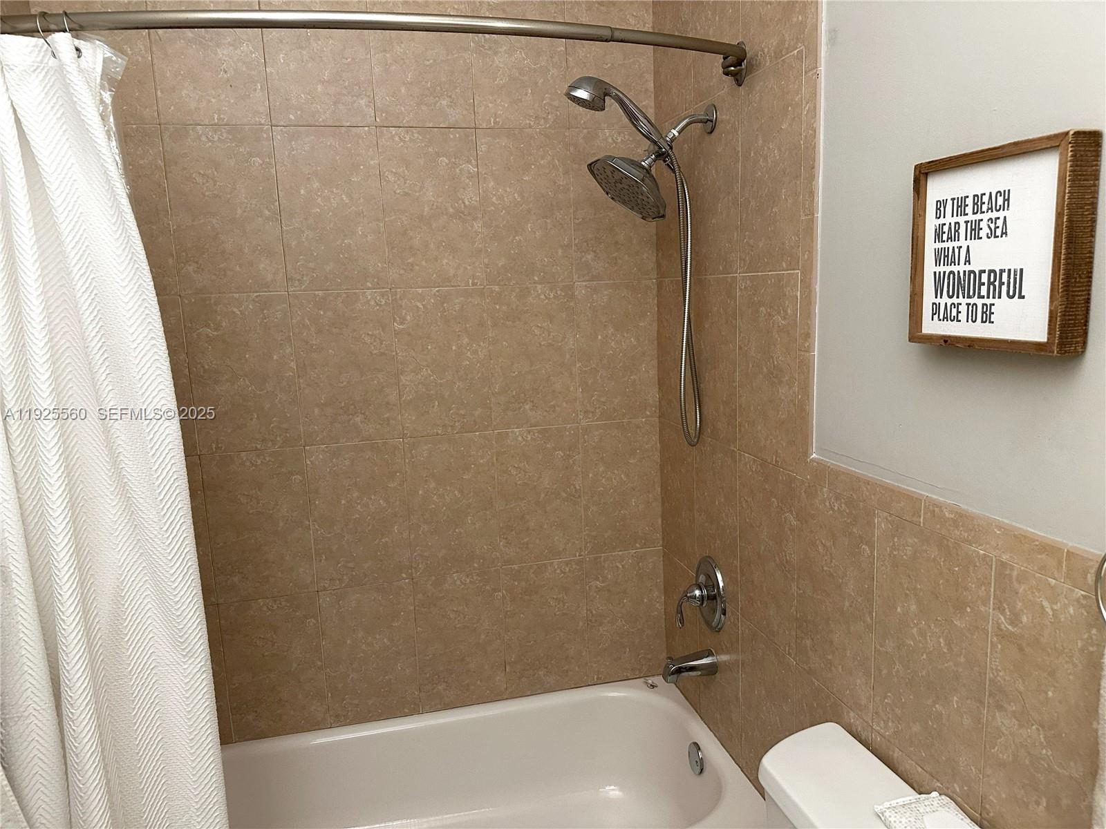 OCEAN VILLAGE CONDO - Residential Lease