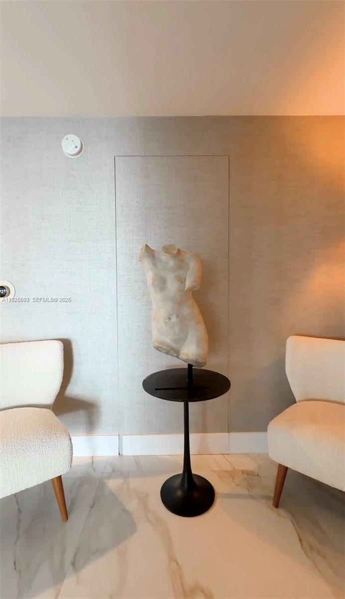 THE HARBOUR NORTH CONDO - Residential Lease