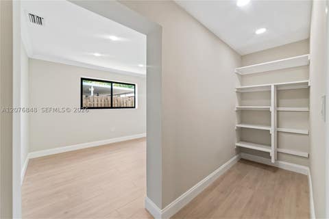 Tiny photo for 220 N 69th Ter, Hollywood, FL 33024 (MLS # A12076848)