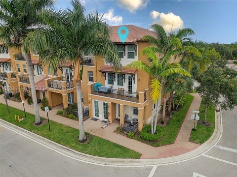 Photo of 1075 SW 147 Ave #5601, Pembroke Pines, FL 33027 (MLS # A12064965)