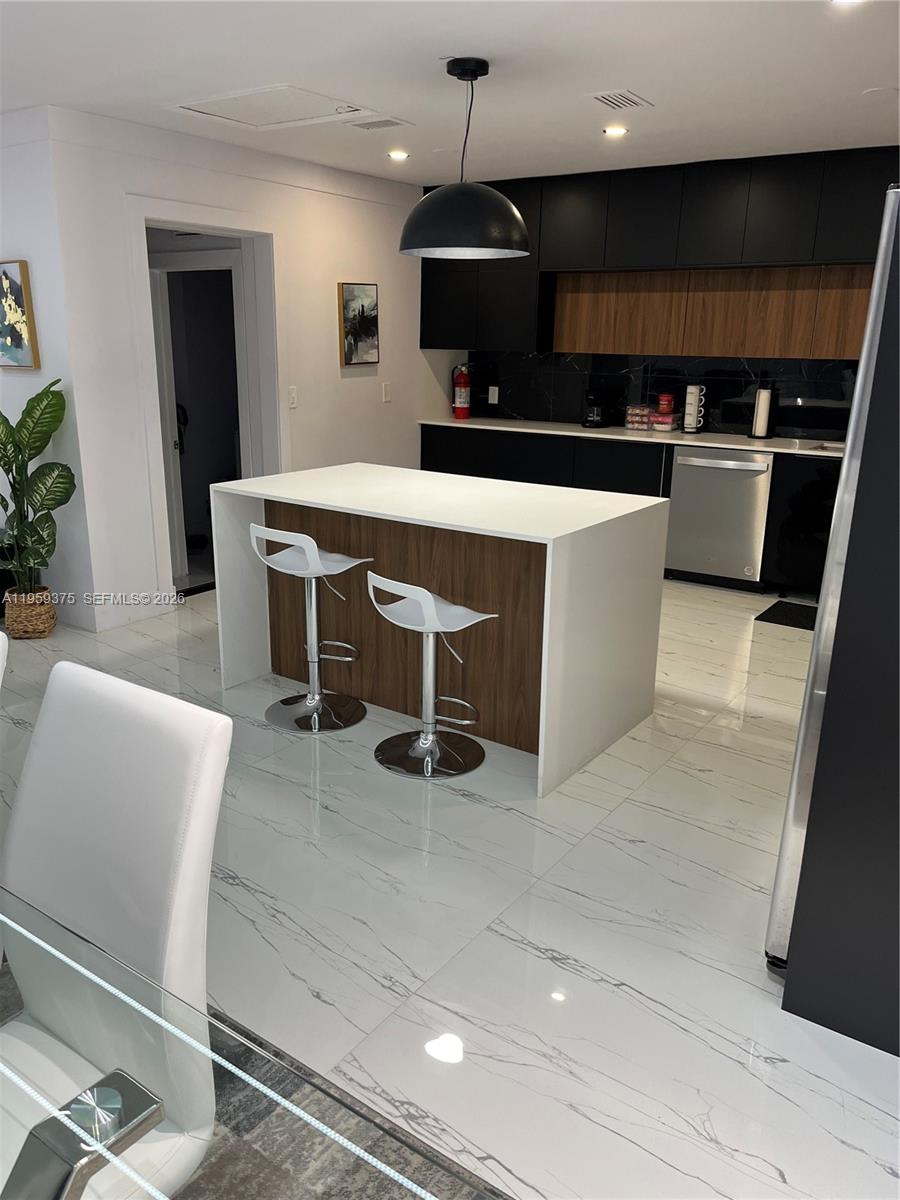 SOUTH DANIA HEIGHTS AMEN - Residential Lease