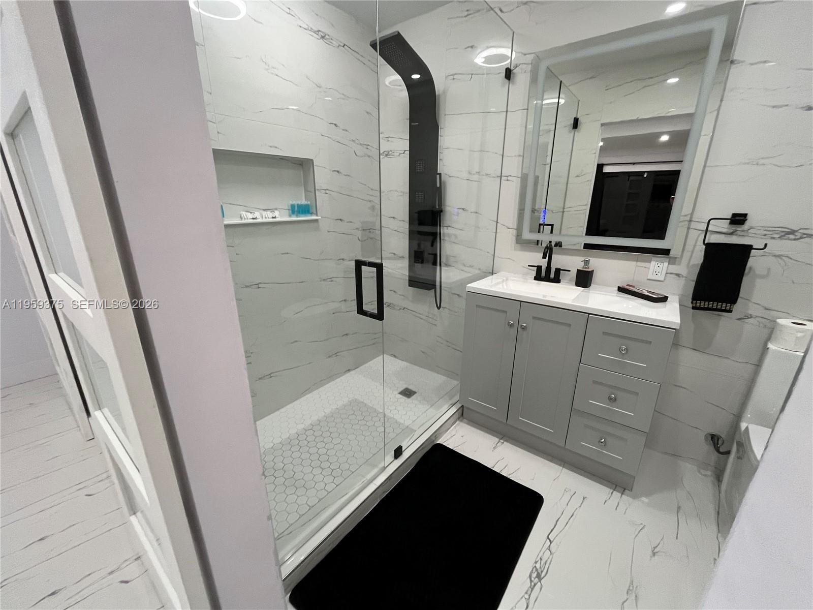 SOUTH DANIA HEIGHTS AMEN - Residential Lease