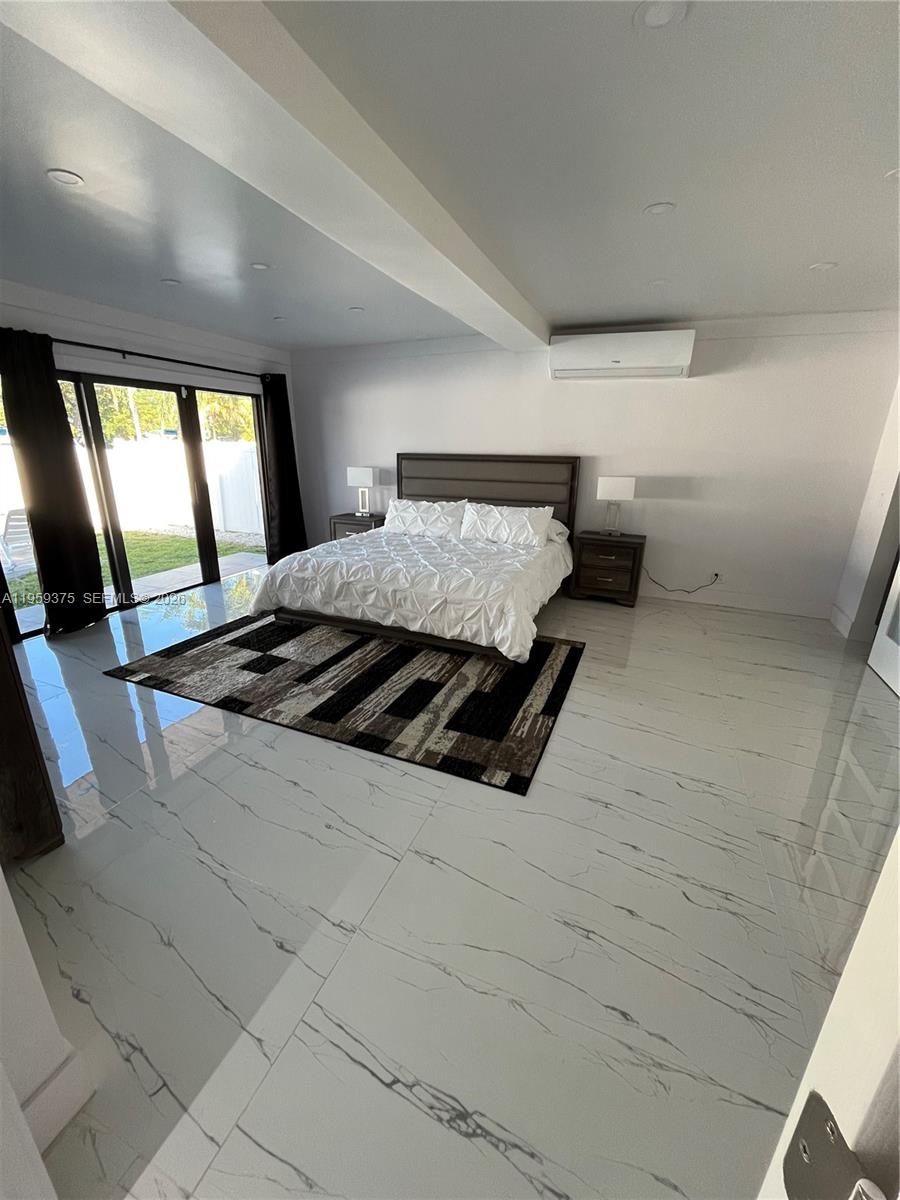 SOUTH DANIA HEIGHTS AMEN - Residential Lease