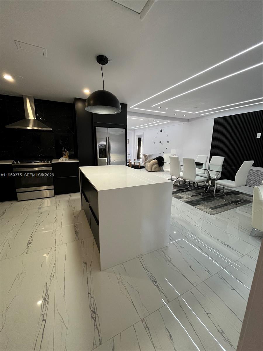 SOUTH DANIA HEIGHTS AMEN - Residential Lease